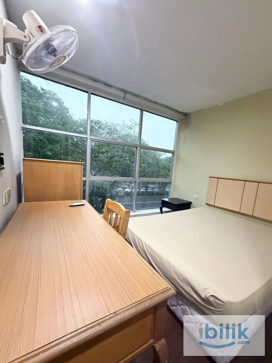 Co-Living Room at Anthill Puchong Bandar Puchong Jaya Nearby 6 mins walk to IOI mall Puchong  - Image 1