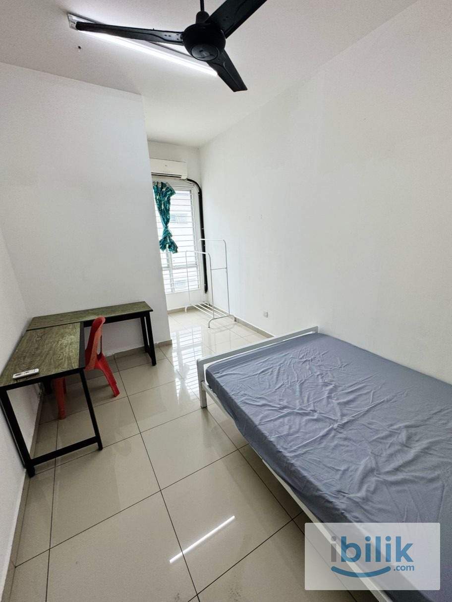 ZERO DEPOSIT🚀 Middle Room with Window at Botanic Klang I  JALAN PENAGA 1/KS6 - Image 4