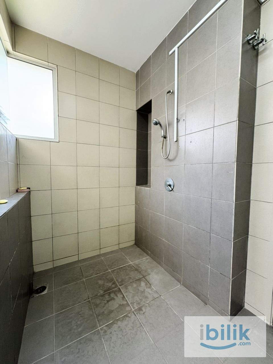 LOW DEPOSIT‼️BANDAR BOTANIC KLANG I  JALAN PENAGA 7/KS6 I AIRCOND MIDDLE ROOM  - Image 4