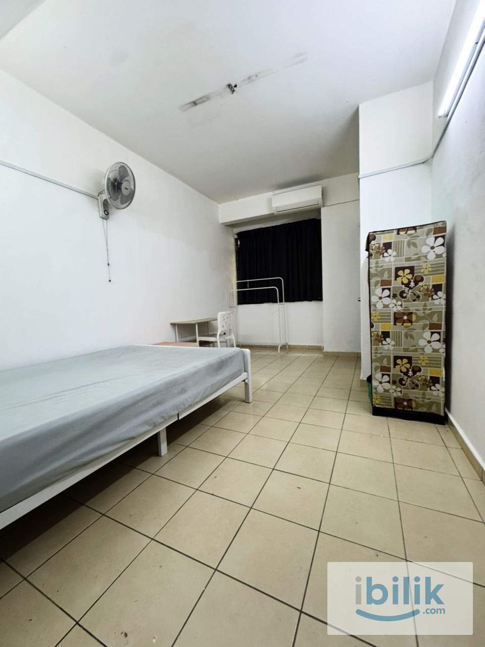 Near One Utama mall 🛌 Room for Rent with ❄️ Air-Cond @ Bandar Utama I JALAN BU11/7  - Image 7