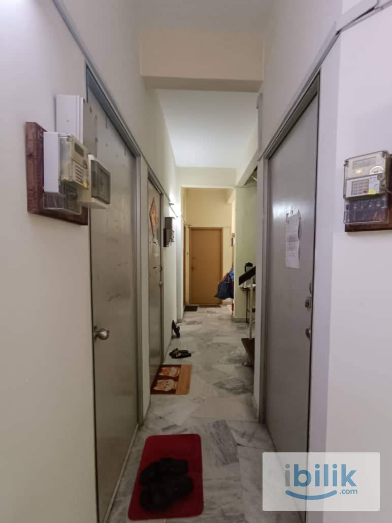 🏠 Middle Room 💰Zero Deposit 📍 Near EkoCheras Mall 🚇MRT 🏫SMK Alam Damai 🏫SJK (C) Connaught 2 🏫SMK Bandar Damai Perda - Image 2