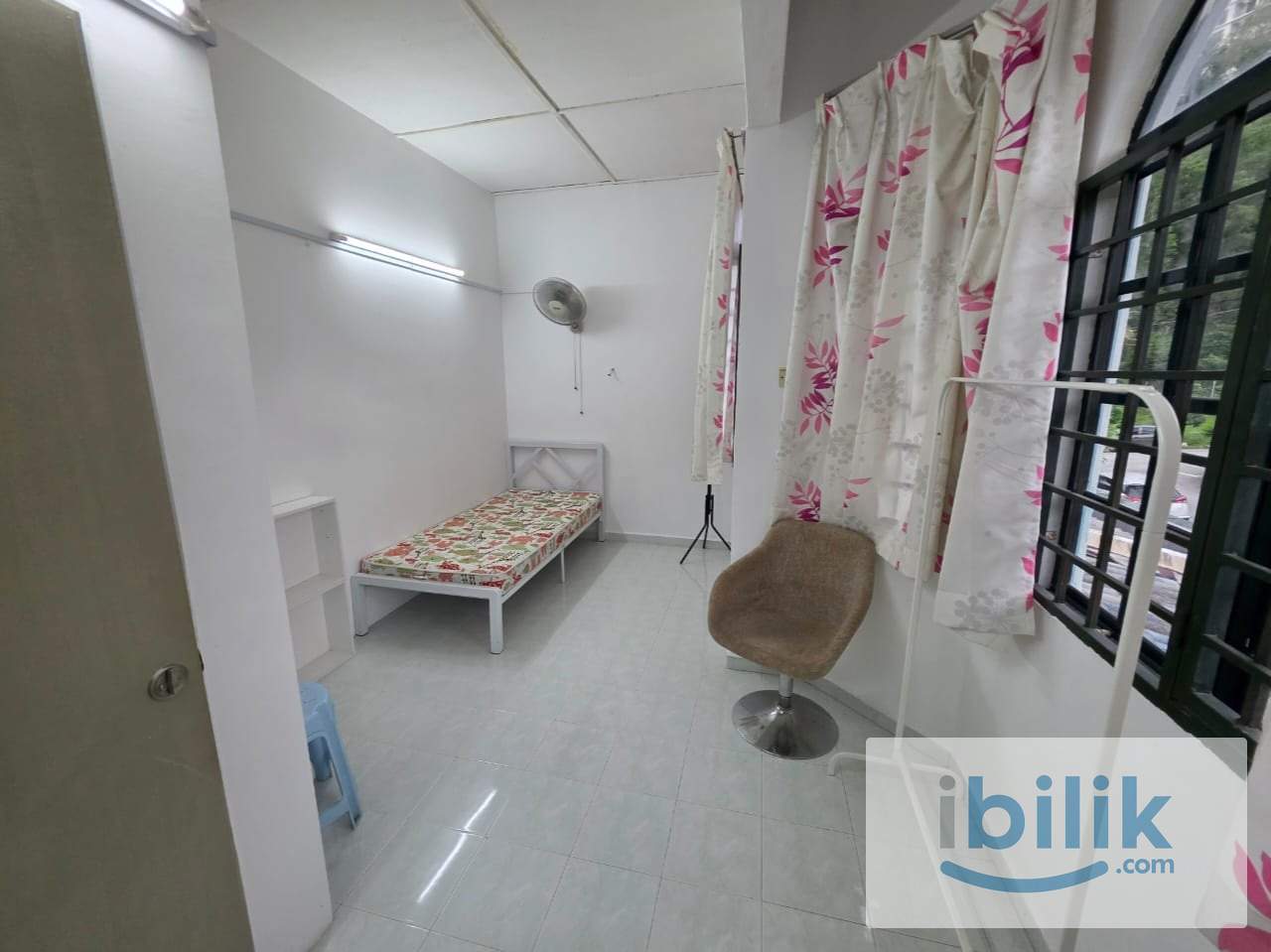 🚨FEMALE UNIT🚨 🏡 AFFORDABLE ROOMS FOR RENT 🏡  🛏️ SINGLE ROOM📍 PUCHONG JAYA ✨ FURNISHED & MOVE IN FAST - Image 2