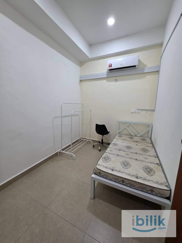 🔥 JUST BRING LUGGAGE 🔥 🏡Near Lrt  🏡 📍  JALAN TEMPUA 2, PUCHONG JAYA 🛏️ BED READY | 🚪 AVAILABLE NOW - Image 3
