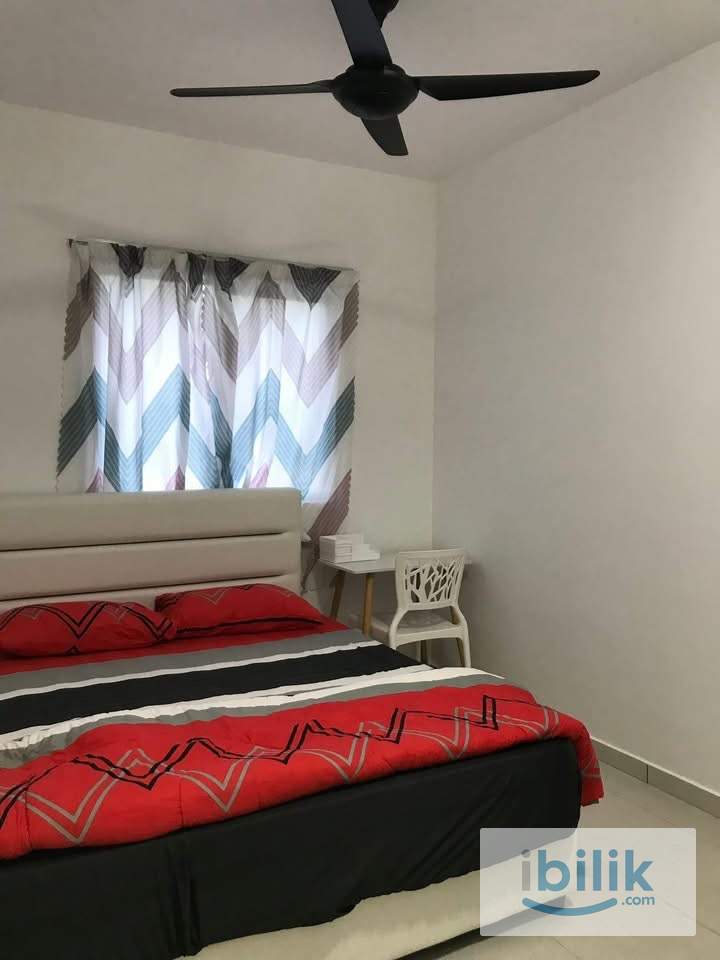 Middle Room at Residensi Wangsamas - Image 1