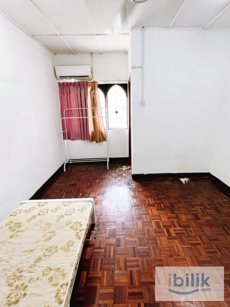 🔥 TTDI Room for Rent – Perfect for Working Professionals 🔥 - Image 1
