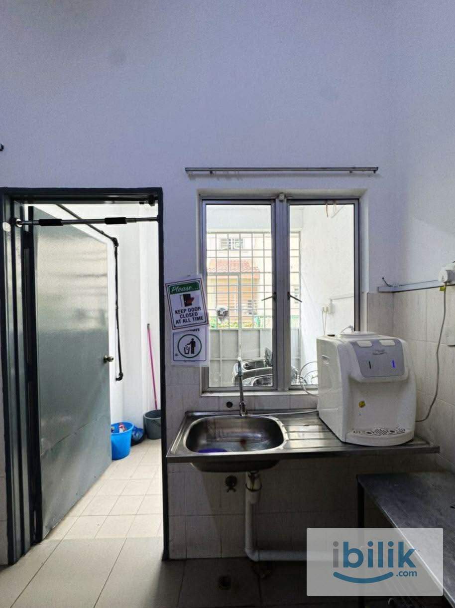 ✨Middle Room at Bandar Utama📍 Zero Deposit✅ Free High Speed Wifi🌐 - Image 2