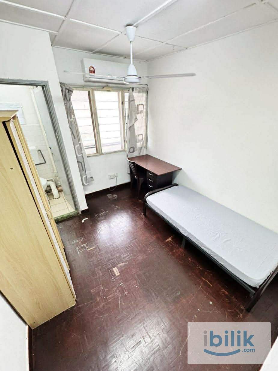 Zero deposit 🌸 Female Unit • Aircond • Private Bathroom - Image 1