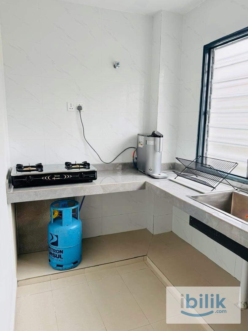 Section 14, Petaling Jaya, Asia Jaya -Single rooms for rent (newly renovated unit -clean & cozy) few rooms available)  - Image 7