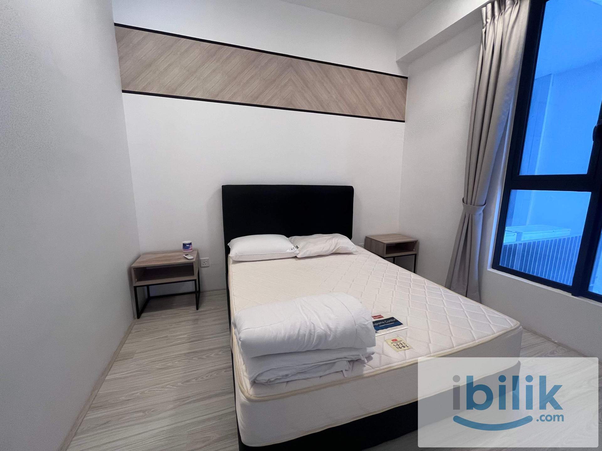 Medium & Small room - Image 1