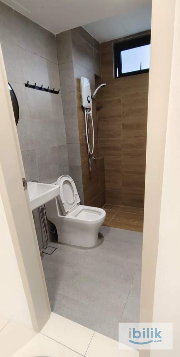 FULLY FURNISHED ROOM FOR RENT – VIVO EXECUTIVE APARTMENT, BATU KAWAN, NEAR IKEA & BATU KAWAN INDUSTRIAL PARK - Image 2