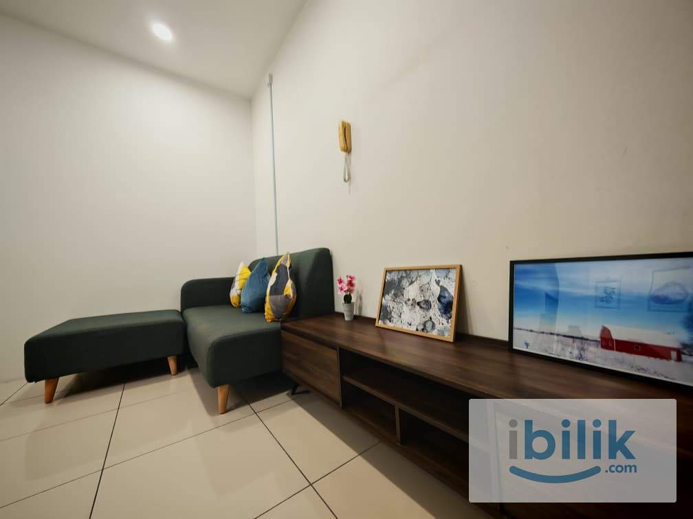  Cozy Modern Balcony Rooms For Rent With Pool View @ Butterworth  - Image 8
