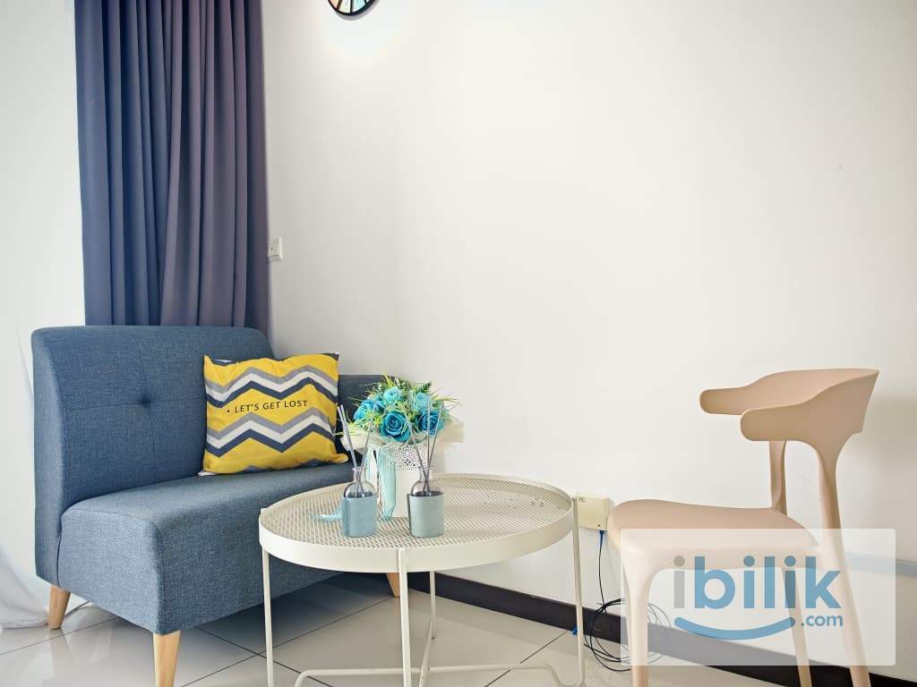 ☕ Balcony Room @ Luminari Butterworth | Pool View & Mini Sofa Corner 🏊‍♂️ - Image 3