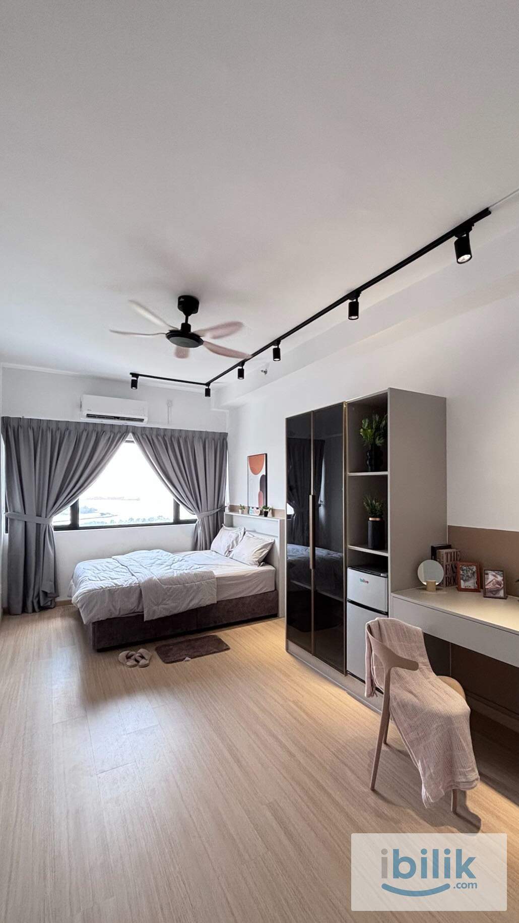 Supreme Master bedroom at RUBICA@HARBOUR PLACE, Butterworth - Image 5
