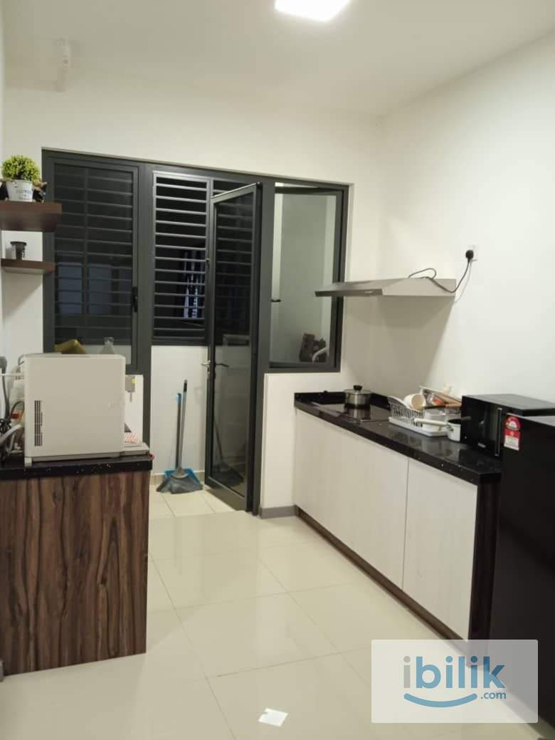 United Point Residence - Middle room for rent  - Image 4