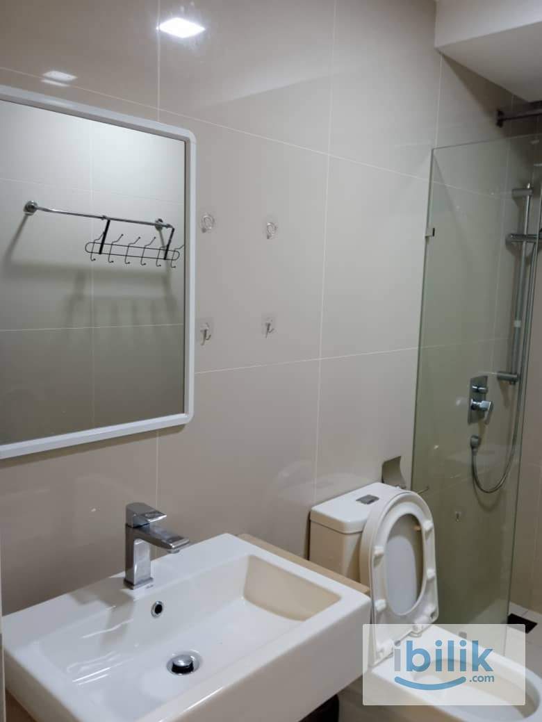 United Point Residence - Master room for rent - Image 4