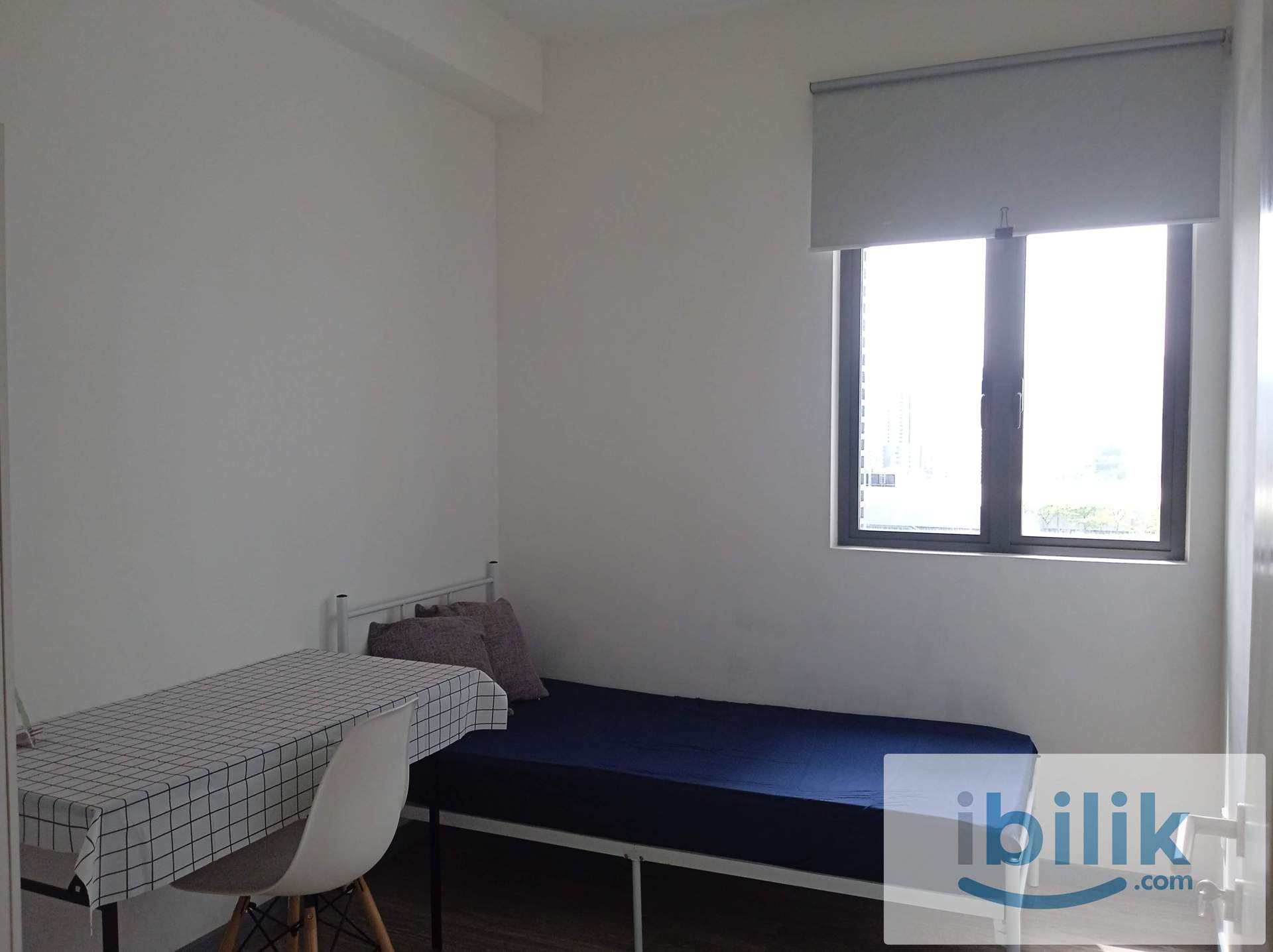 United Point Residence - Middle room for rent  - Image 1