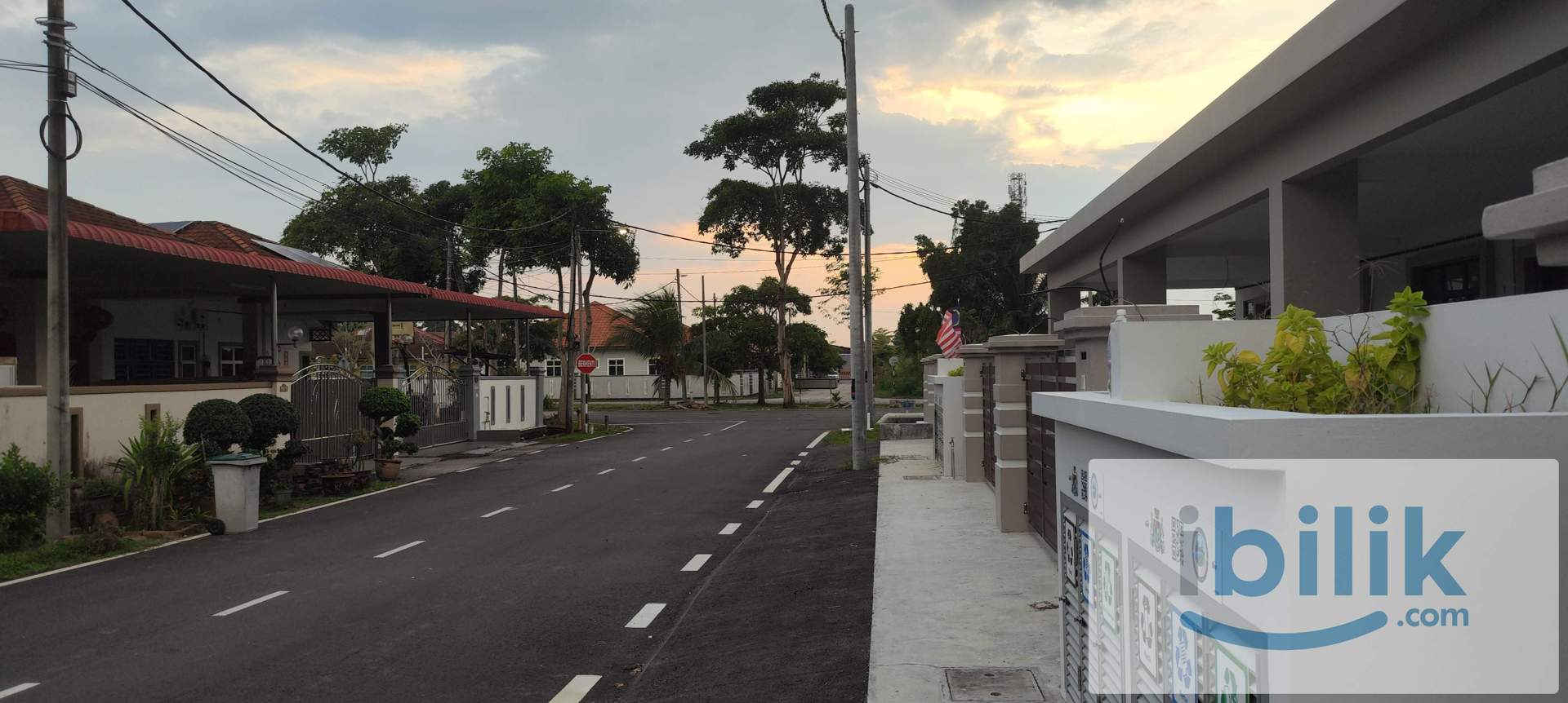 single storey terrace house - Image 10
