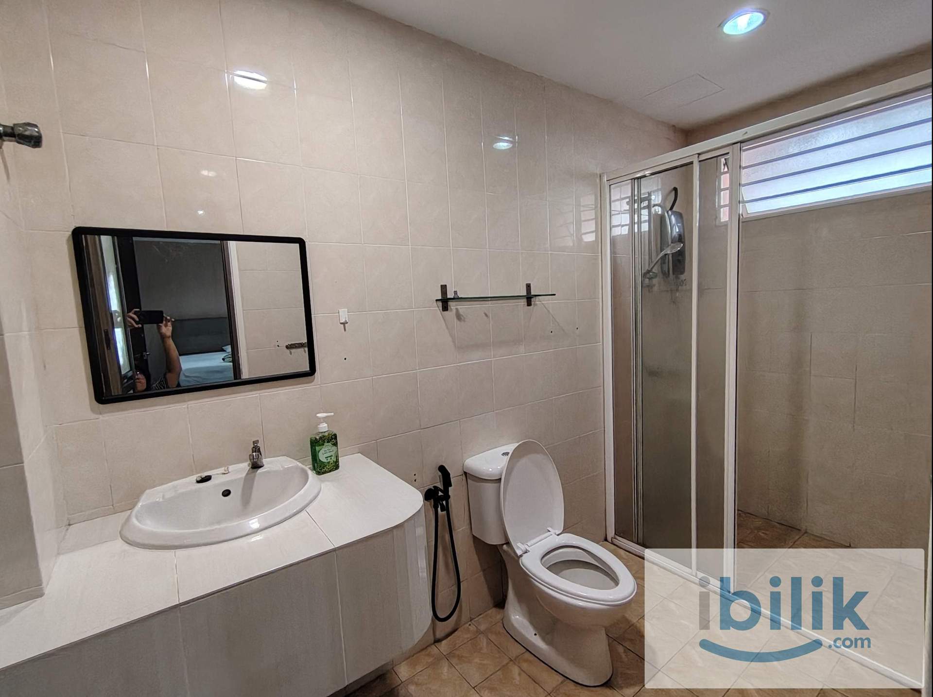Villa Mas 2 Single Room to Let - Image 7