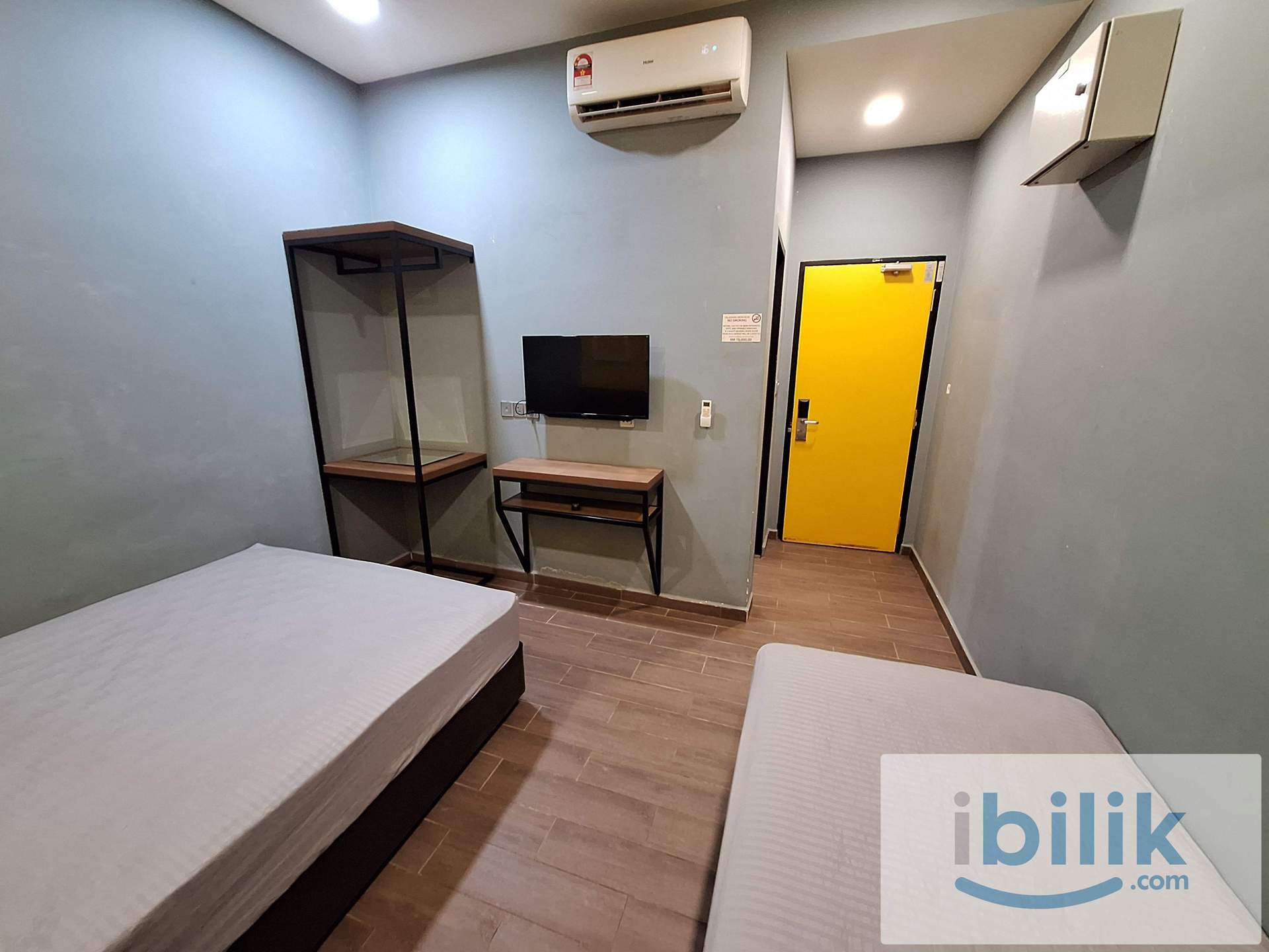 🔥Limited ✅Double bed room attached with private washroom ⚡️Walking distance to LRT Pudu 👍Zero depo 👍One month depo - Image 2