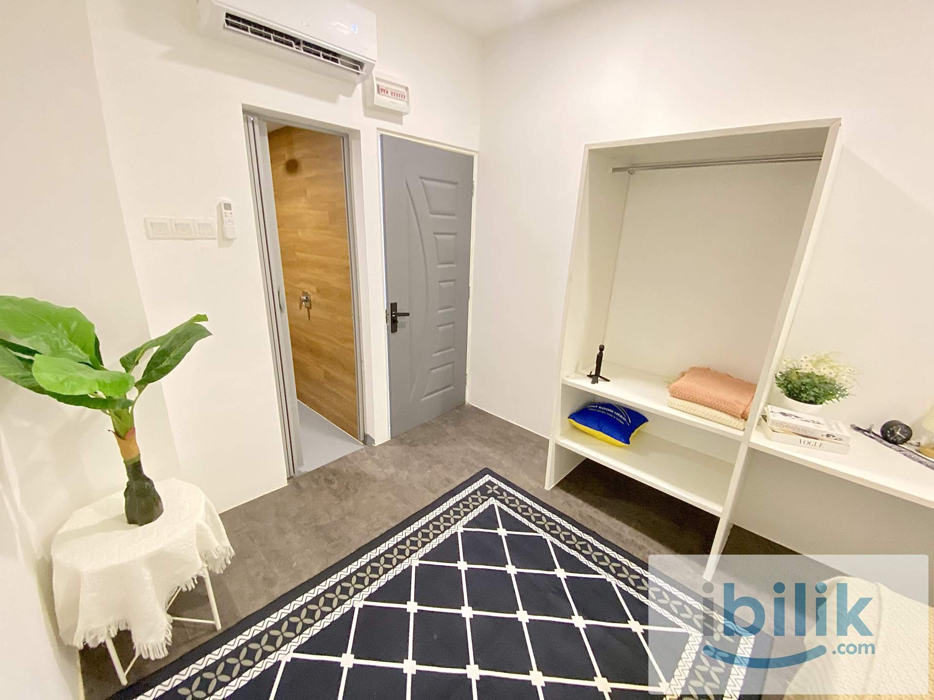 ⭐Seremban ✅️Fully Furnished Queen Bed Room attached with Washroom ✨Move-in Ready ⚡️Flexible Deposit Options - Image 2