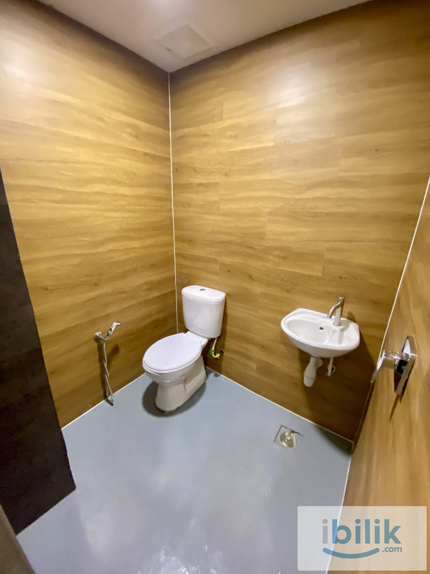 ⭐Seremban ✅️Fully Furnished Queen Bed Room attached with Washroom ✨Move-in Ready ⚡️Flexible Deposit Options - Image 3