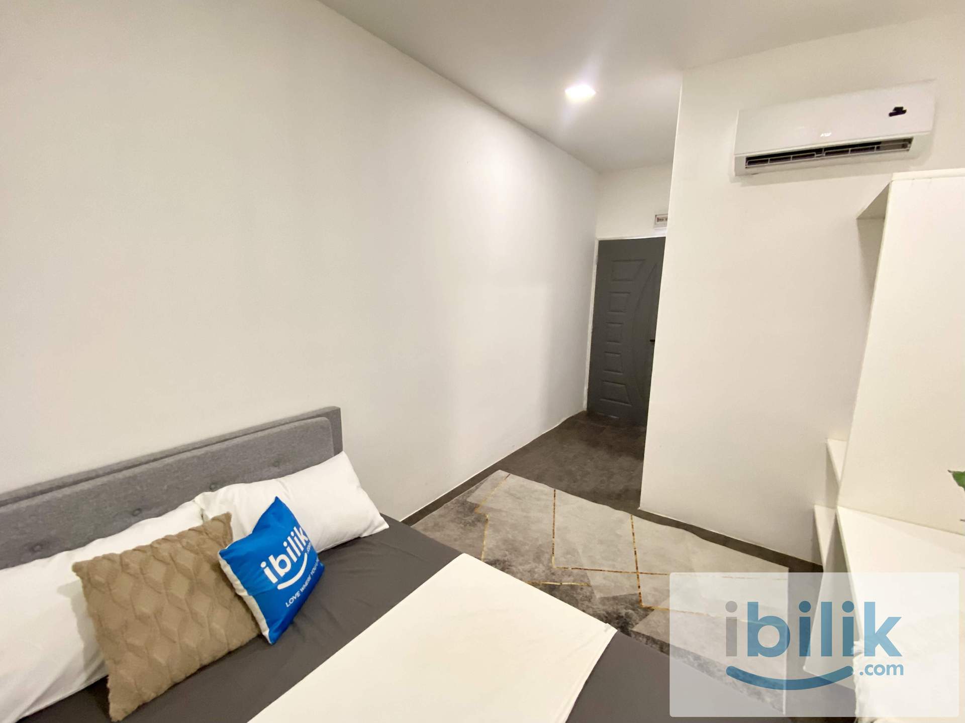 📍Paroi Seremban ⭐Queen Bed Room attached with Private Washroom ⚡️Moeve-in Ready ✌️One Month / Zero / Flexible Deposit - Image 2