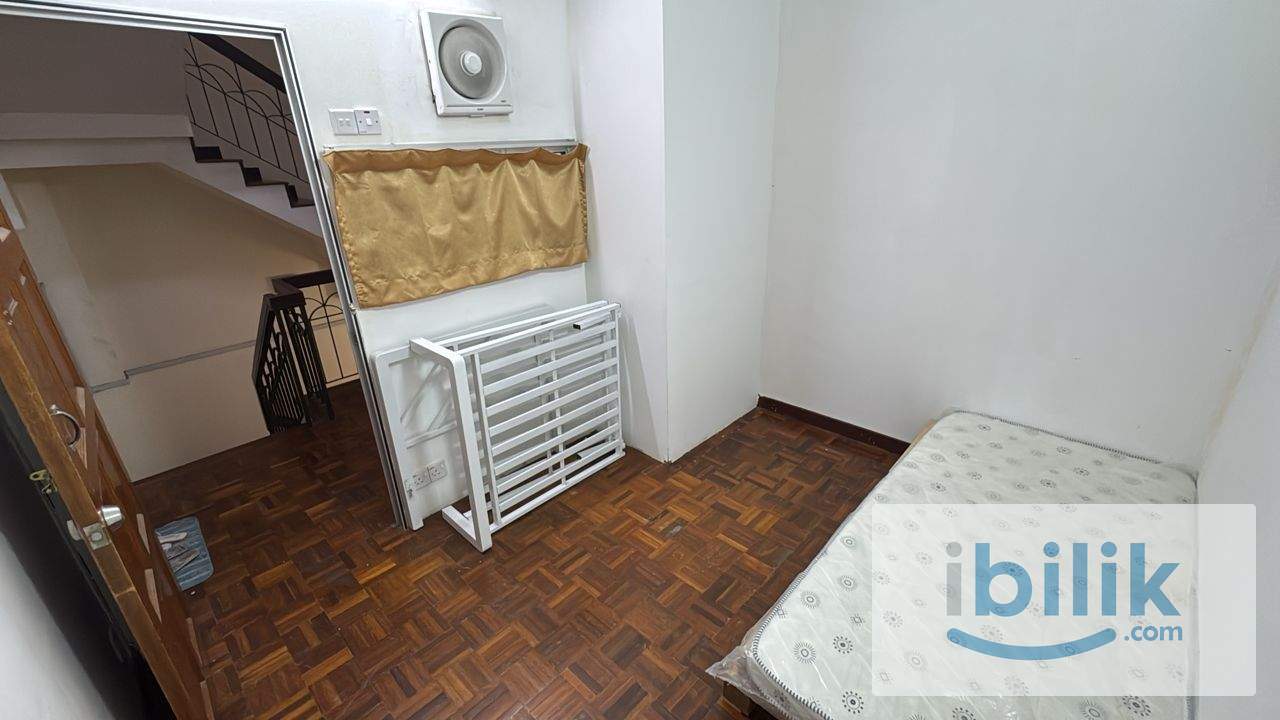 📌Bandar Utama single bed room move-in ready 🔥Special promotion ONE MONTH deposit only with RM XXX REBATE - Image 1