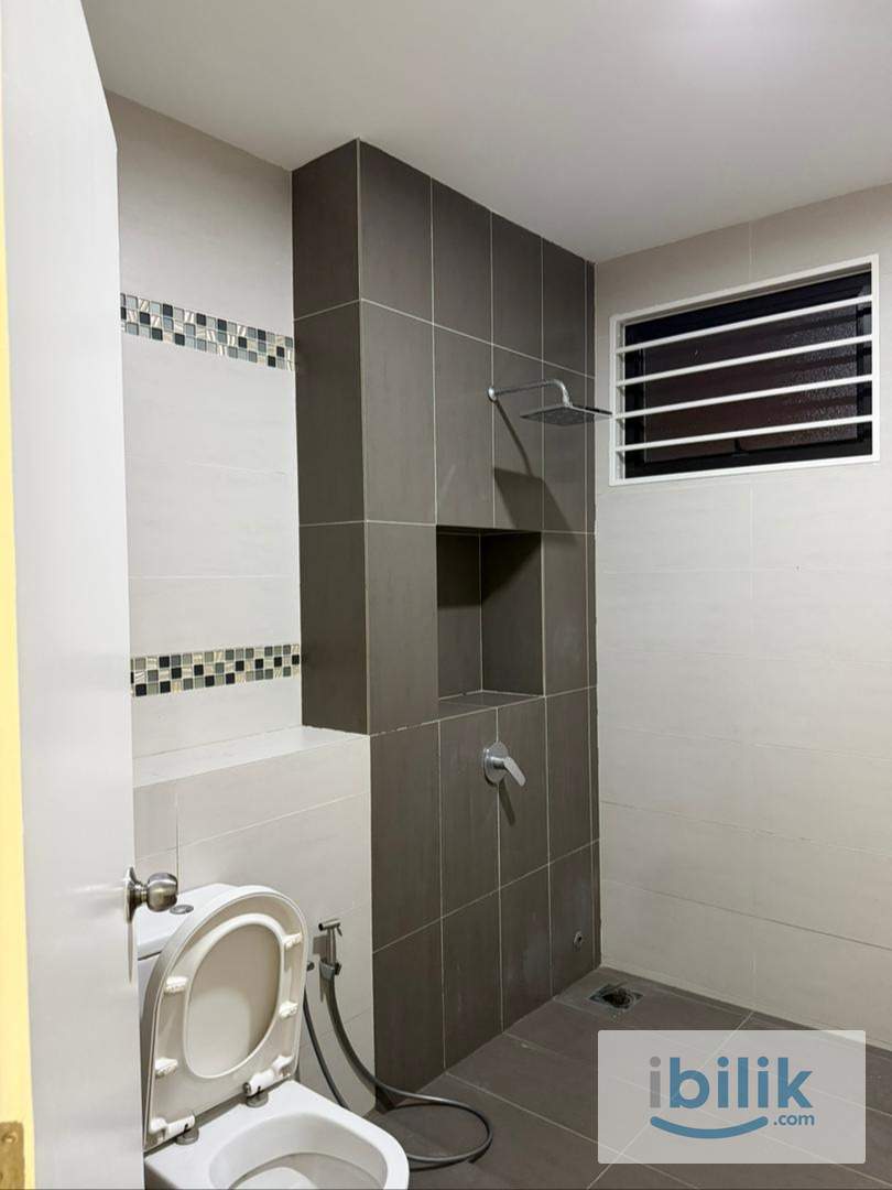 MASTER SUITE ROOMS FOR RENT – SETIA UTAMA - Image 5
