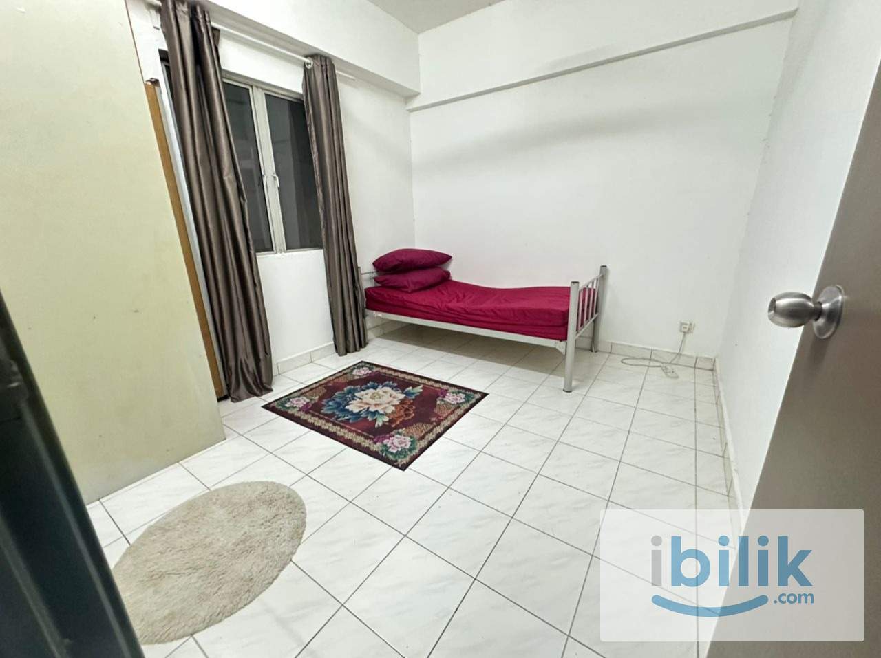condominium / non sharing room - Image 1