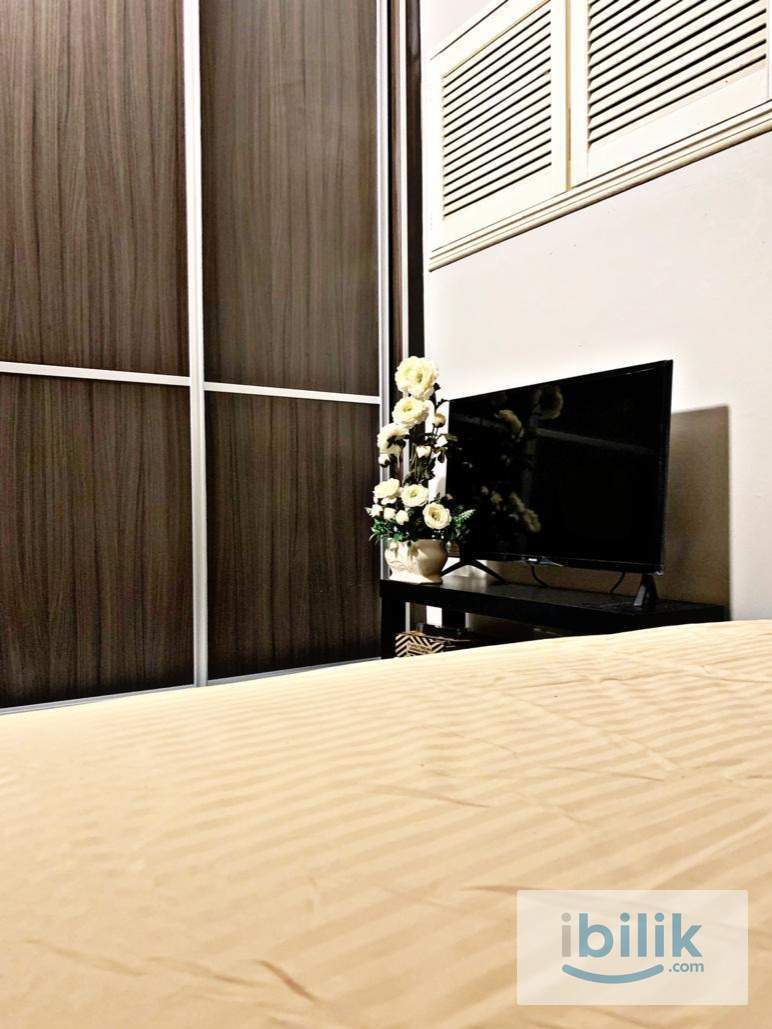 Couple Bedroom (Bilik 3 - 📍 Palladium Condominium, Jalan Gurney 2, Kuala Lumpur) - Image 4