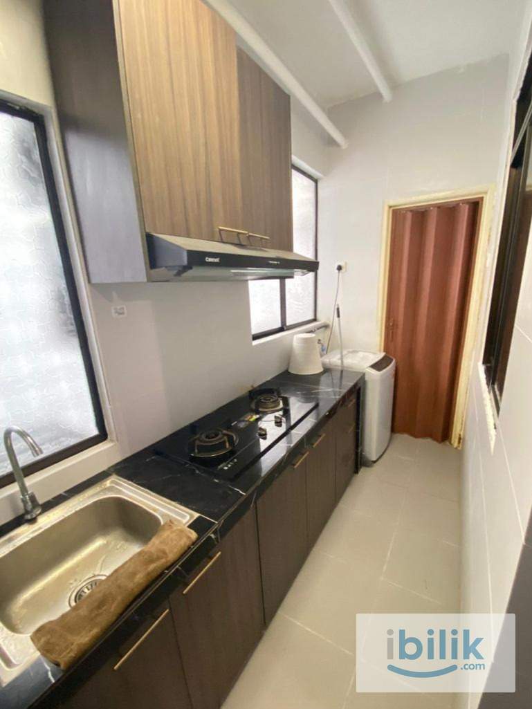Master Bedroom (Bilik 1 - 📍 Kota Impian, Seri Kembangan) - Image 3