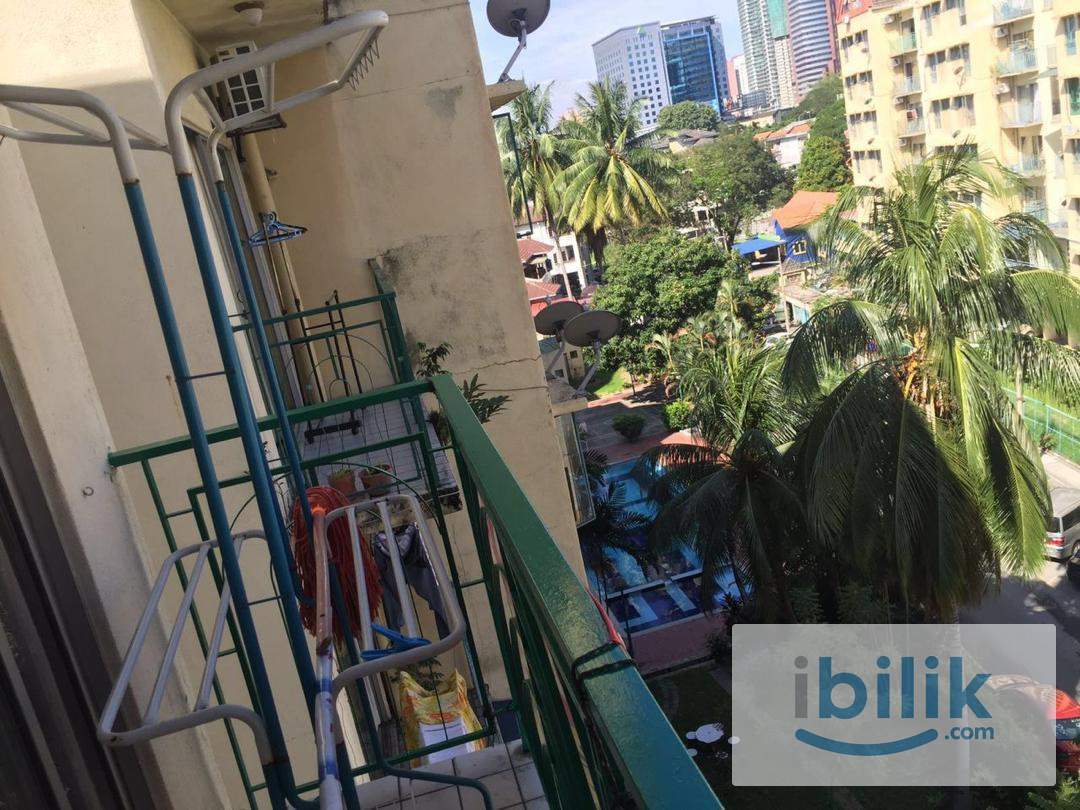 Male Bedroom (Bilik 1 - 📍 Palladium Condominium, Jalan Gurney 2) - Image 4