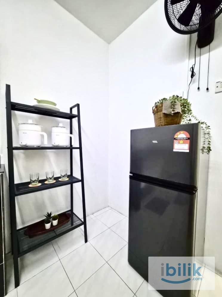 USM(Taman Pekaka) Fully Furnished Master Room For Rent  - Image 3