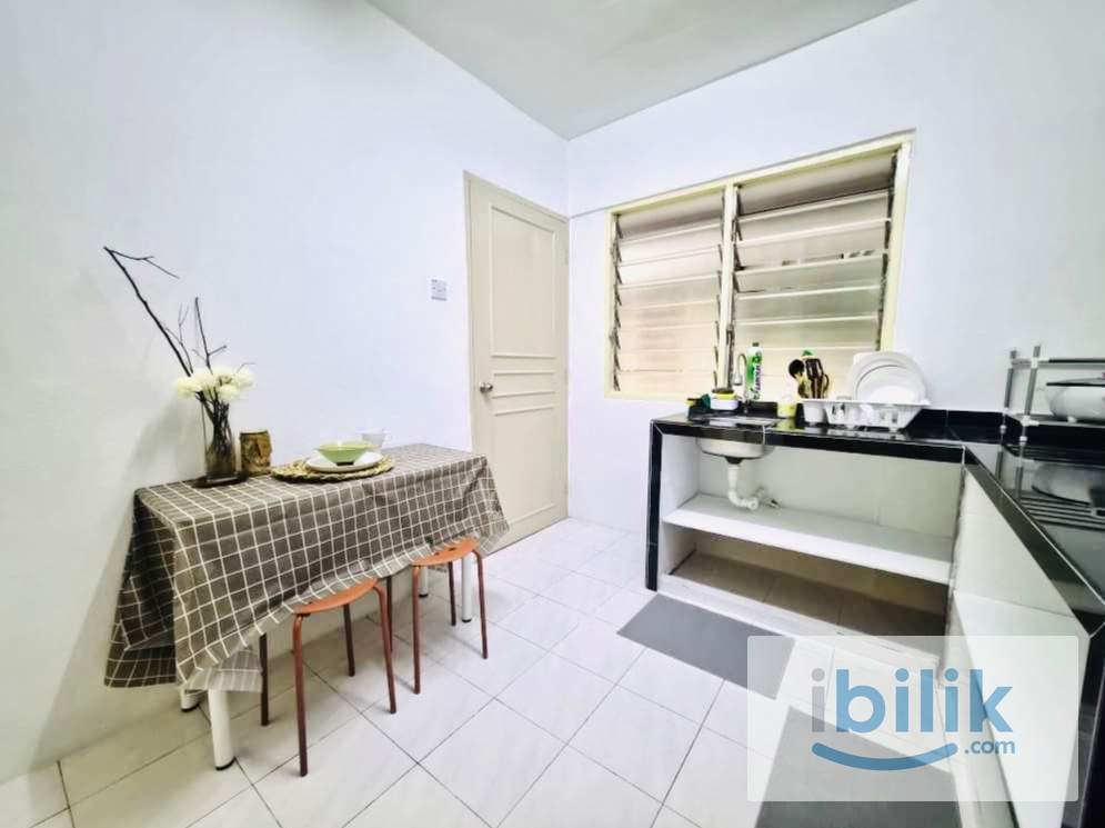 USM(Taman Pekaka) Fully Furnished Master Room For Rent  - Image 6