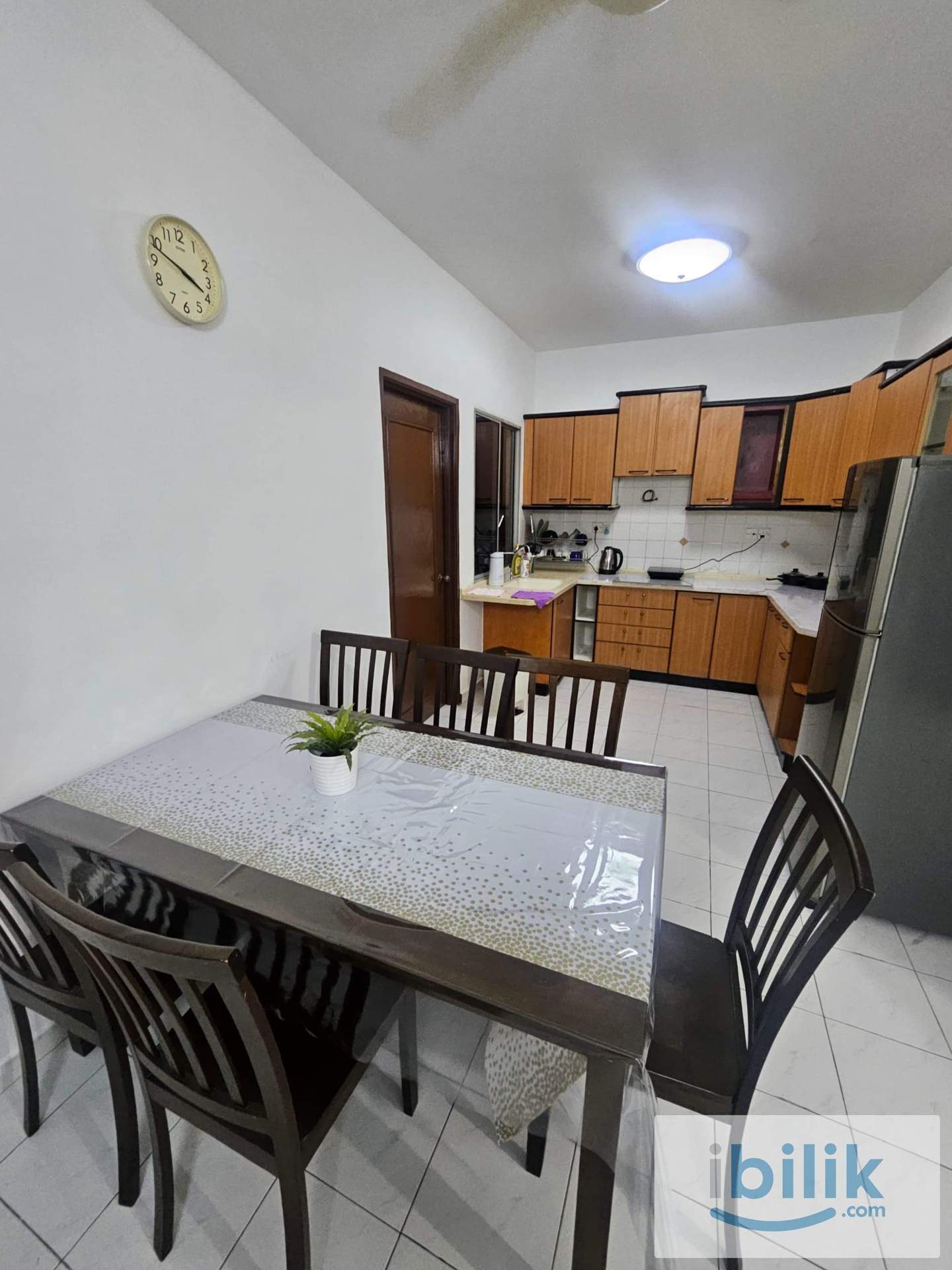 Villa Emas Fully Furnished Single Room For Rent - Image 3