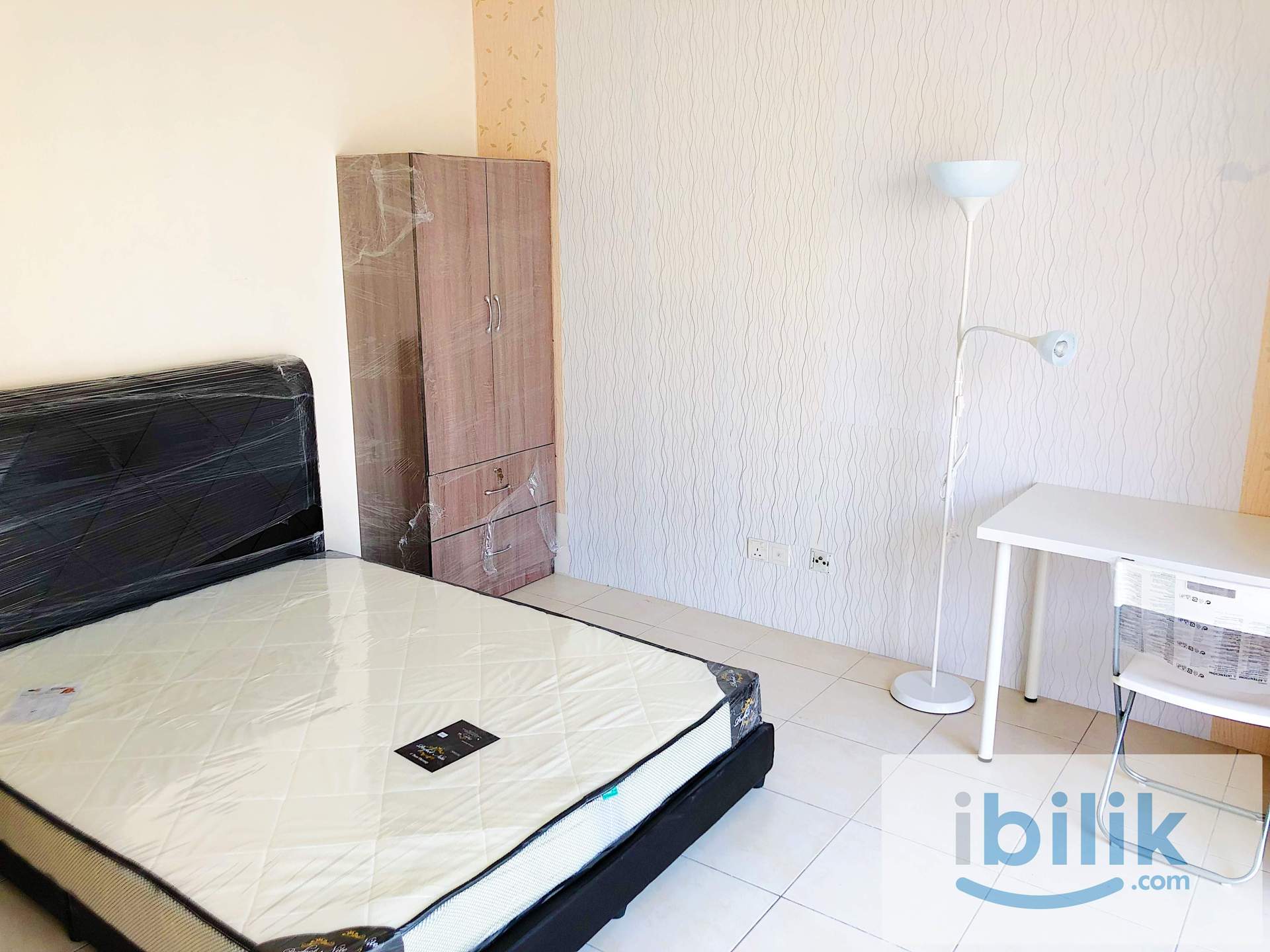 Room - Image 1
