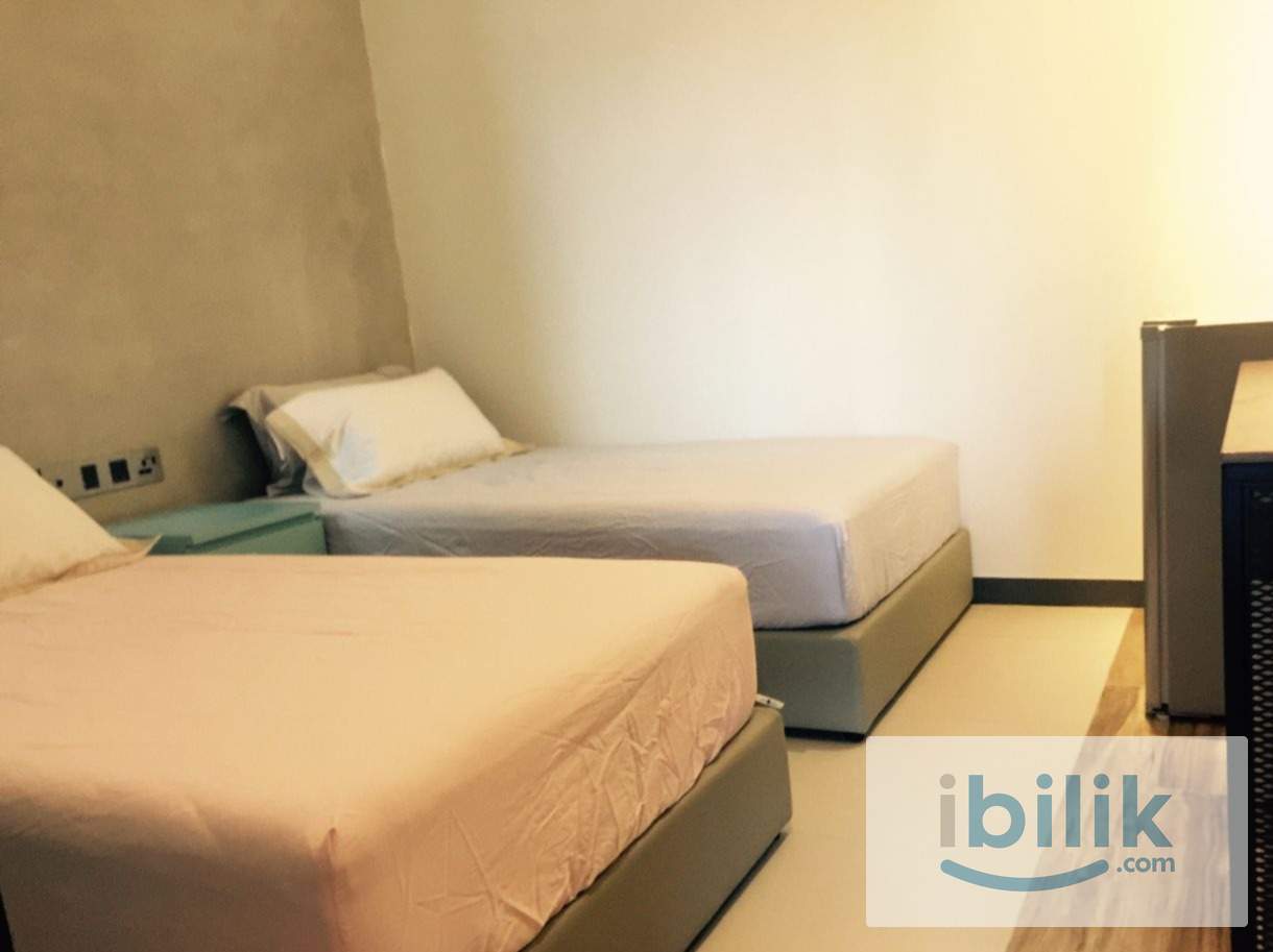 Female specified room rental - Image 1