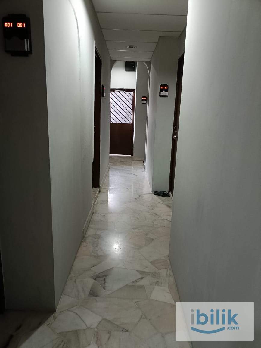 Room rent at Taman Desa Aman near MRT Tmn Muitiara  - Image 6