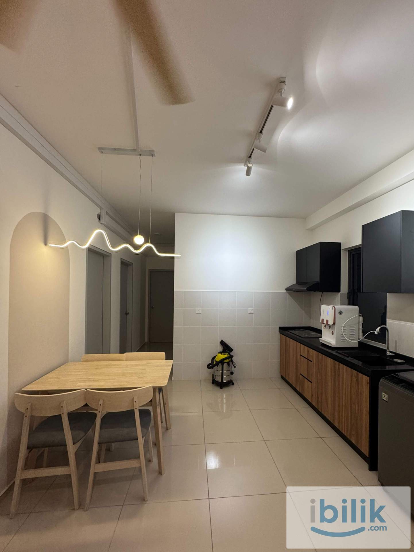 Middle Room @One Equine Seri Kembangan - Image 4