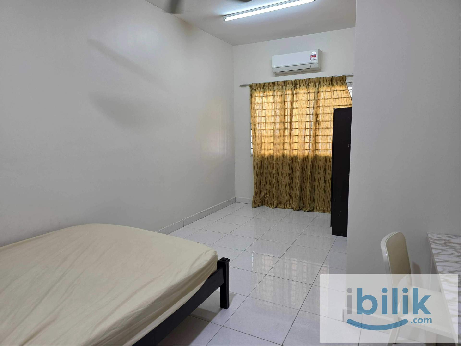 Middle Room Fully Furnished With WIFI , Electric and Water - Image 3