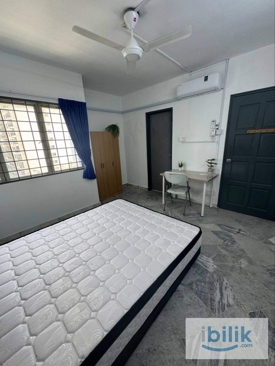 Master-Bedroom, De Tropicana, Kuchai Lama [MALE UNIT, Walking Distance to MRT, NSK, 2-Stops to TRX] - Image 1