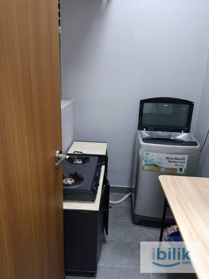 small room - Image 3
