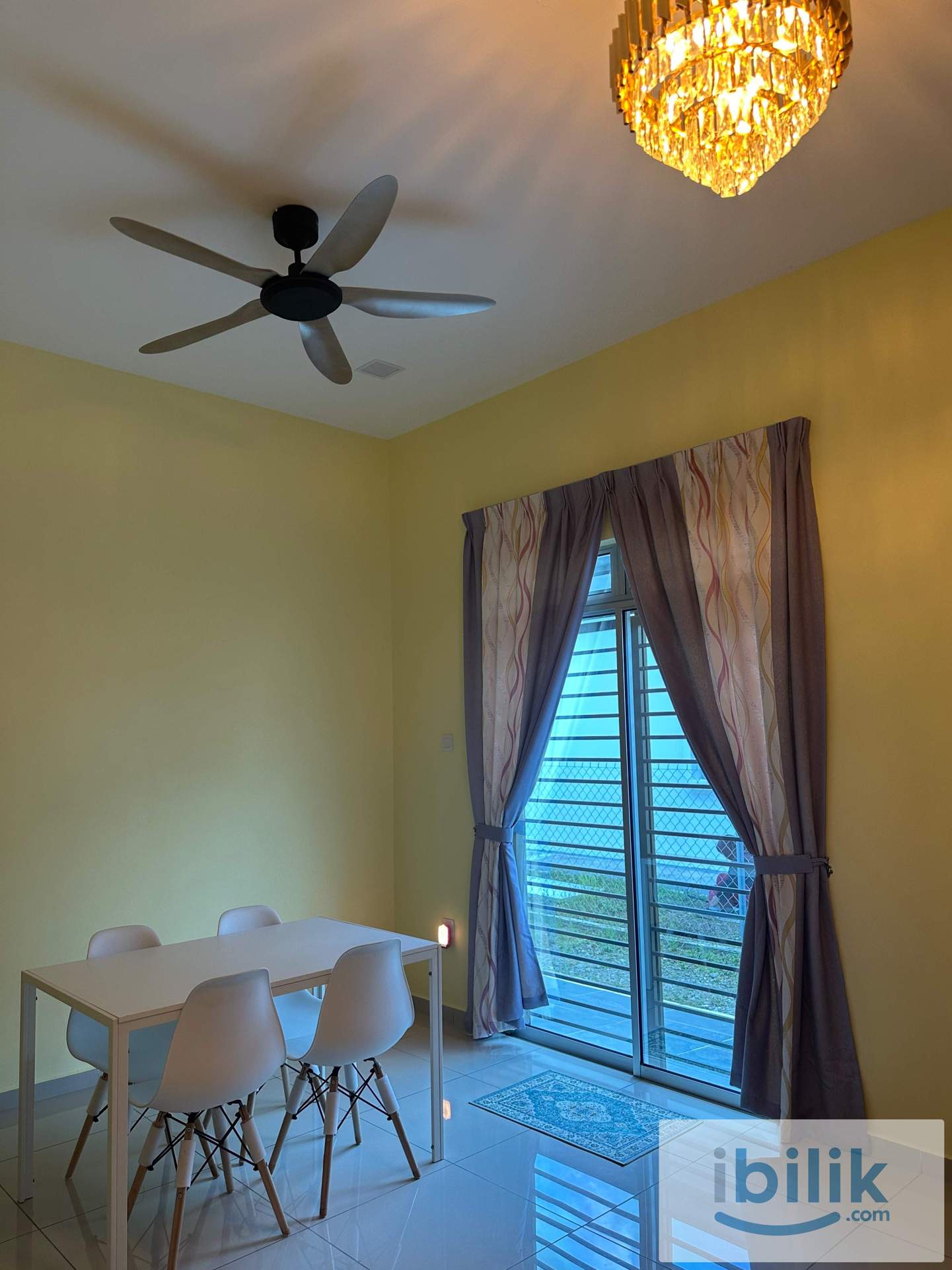 Bilik Single Klang, Telok Panglima Garang - Image 1