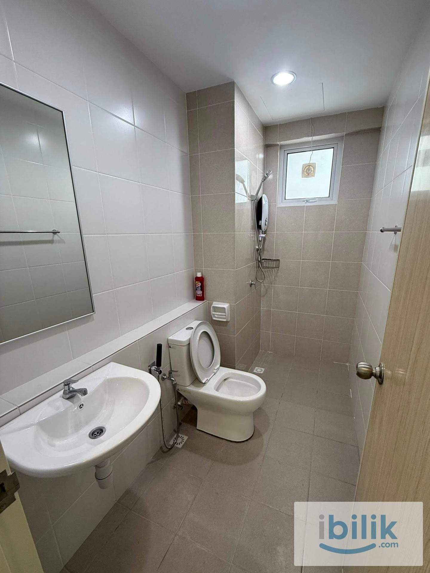 Low Deposit ❗ Room for Rent at Setia Alam with Free WiFi 📱 - Image 2