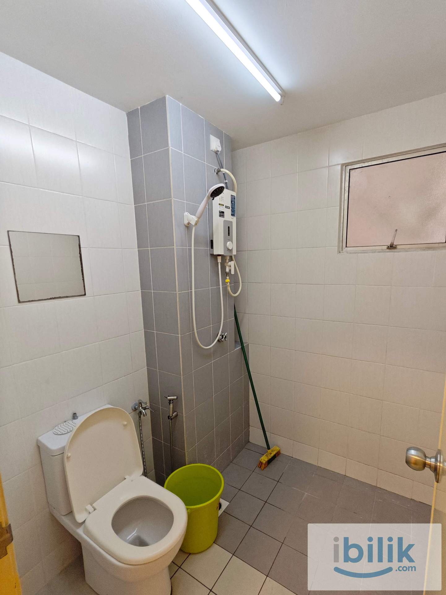 February ENTRY ❗ Room for Rent at Setia Alam with Free WiFi 📱 - Image 2