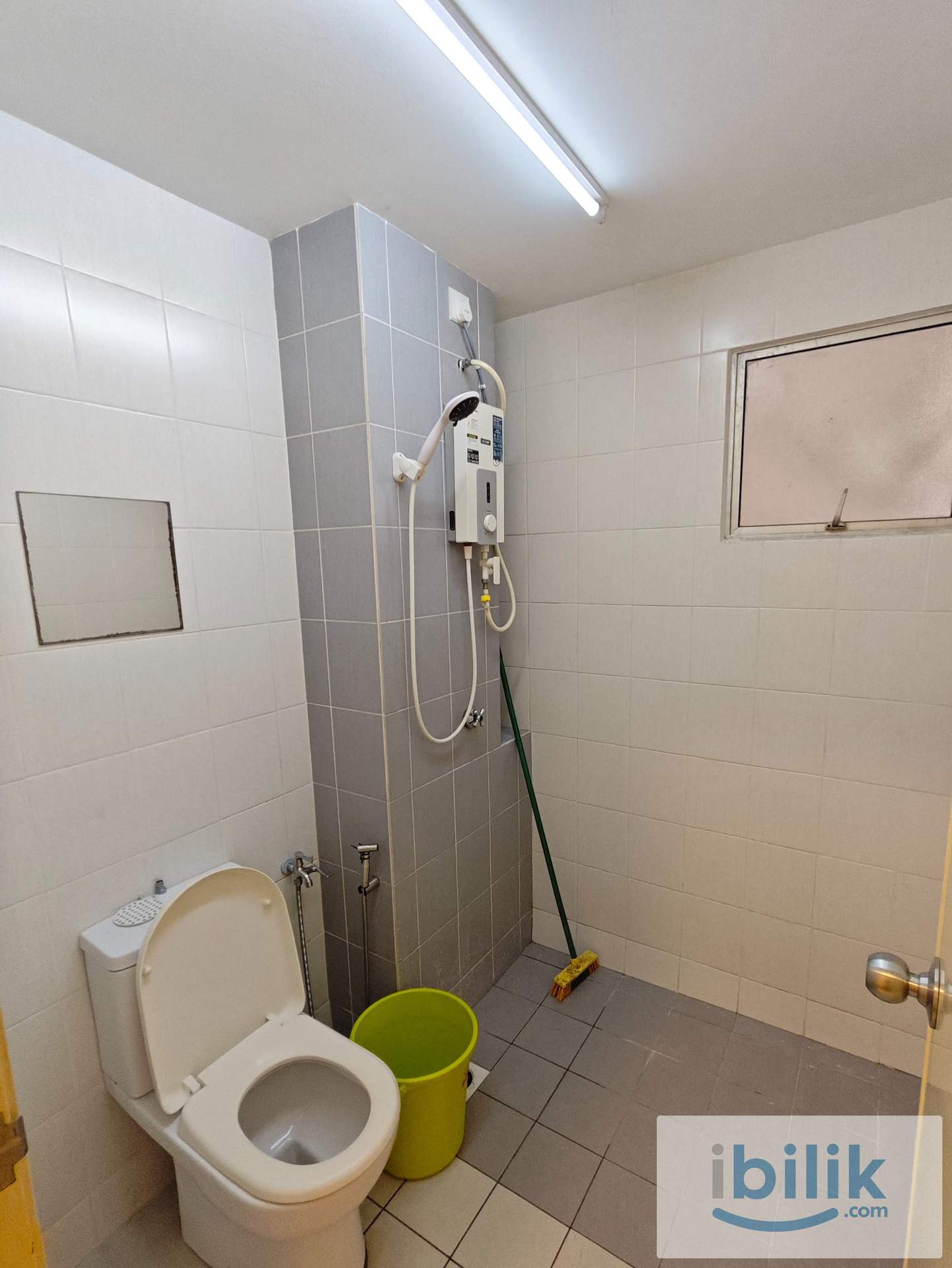 TODAY MOVE IN ❗ Room for Rent at Setia Alam with Free WiFi 📱 - Image 2