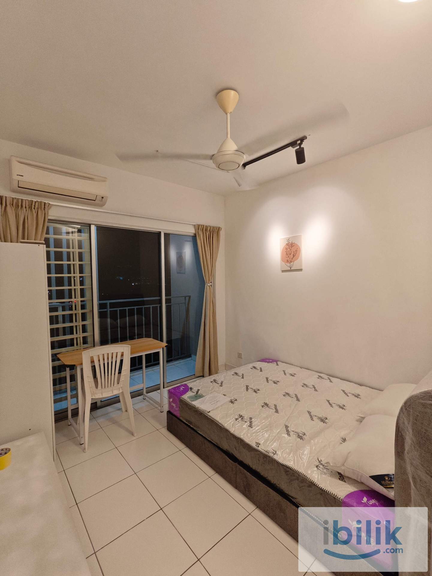 BALCONY Room Setia Alam Bilik Sewa Room for Rent Setia City Mall Sunsuria Forum NKVE Eco Ardence - Image 1