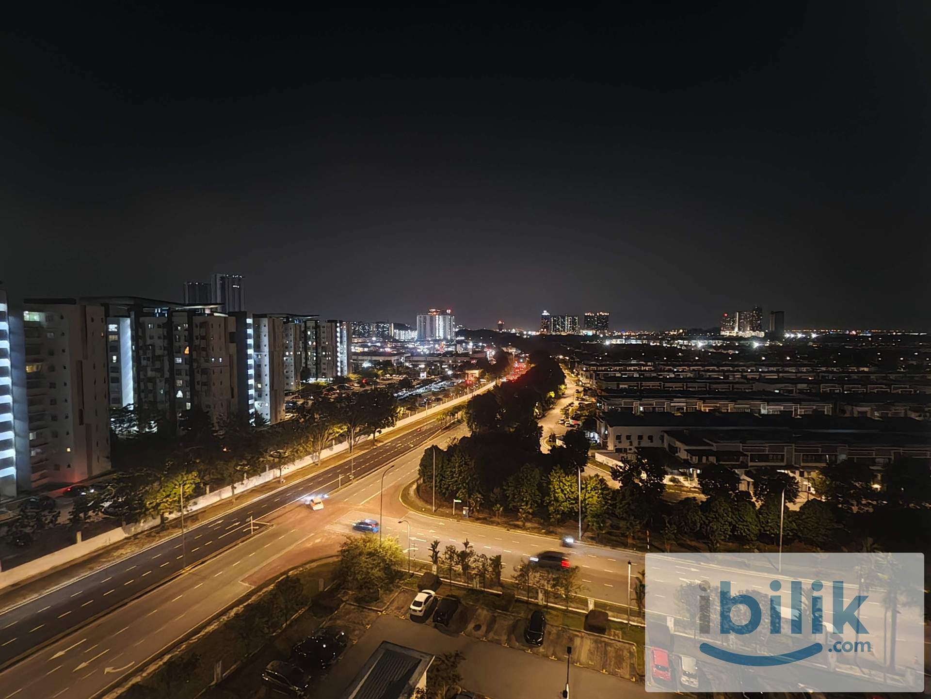BALCONY Room Setia Alam Bilik Sewa Room for Rent Setia City Mall Sunsuria Forum NKVE Eco Ardence - Image 2
