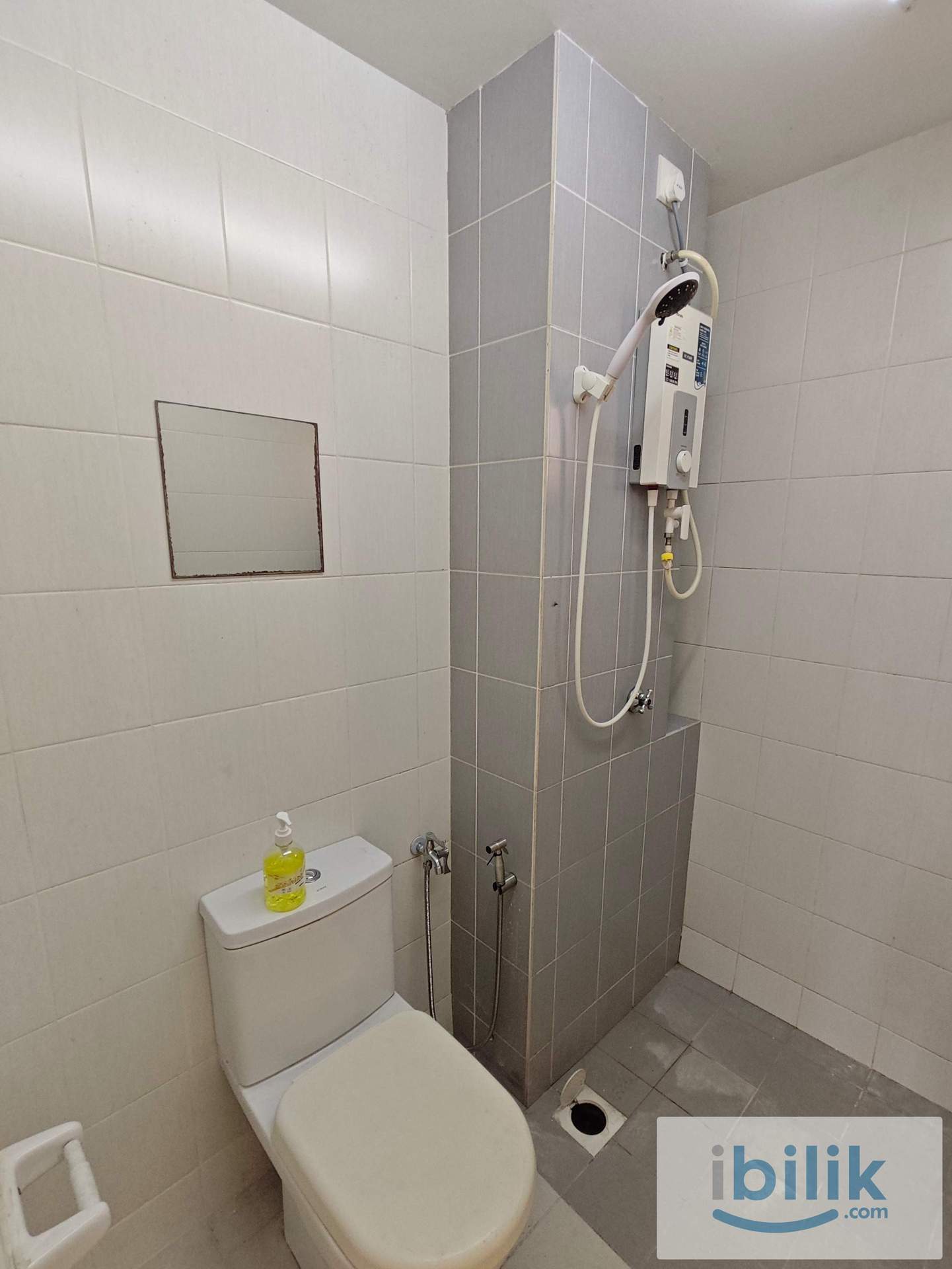 PEREMPUAN MASUK HARI NI ❗ Room for Rent at Setia Alam with Free WiFi 📱 - Image 2