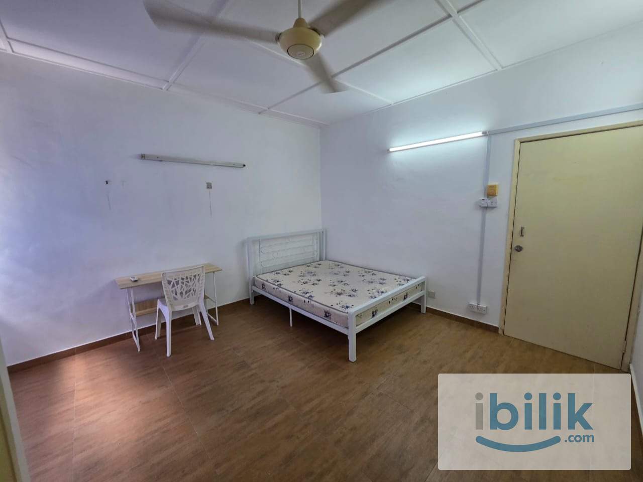 Master Room for Rent👦Male Unit 💰RM690📍Bandar Puchong Jaya - Image 4